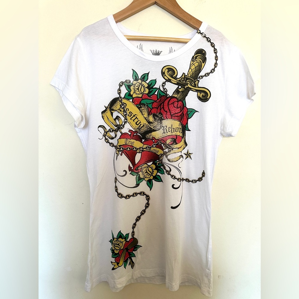 Jimmy’Z Vintage Graphic White T-Shirt Womens Sz Large Sword and Rose Design‎ Y2K